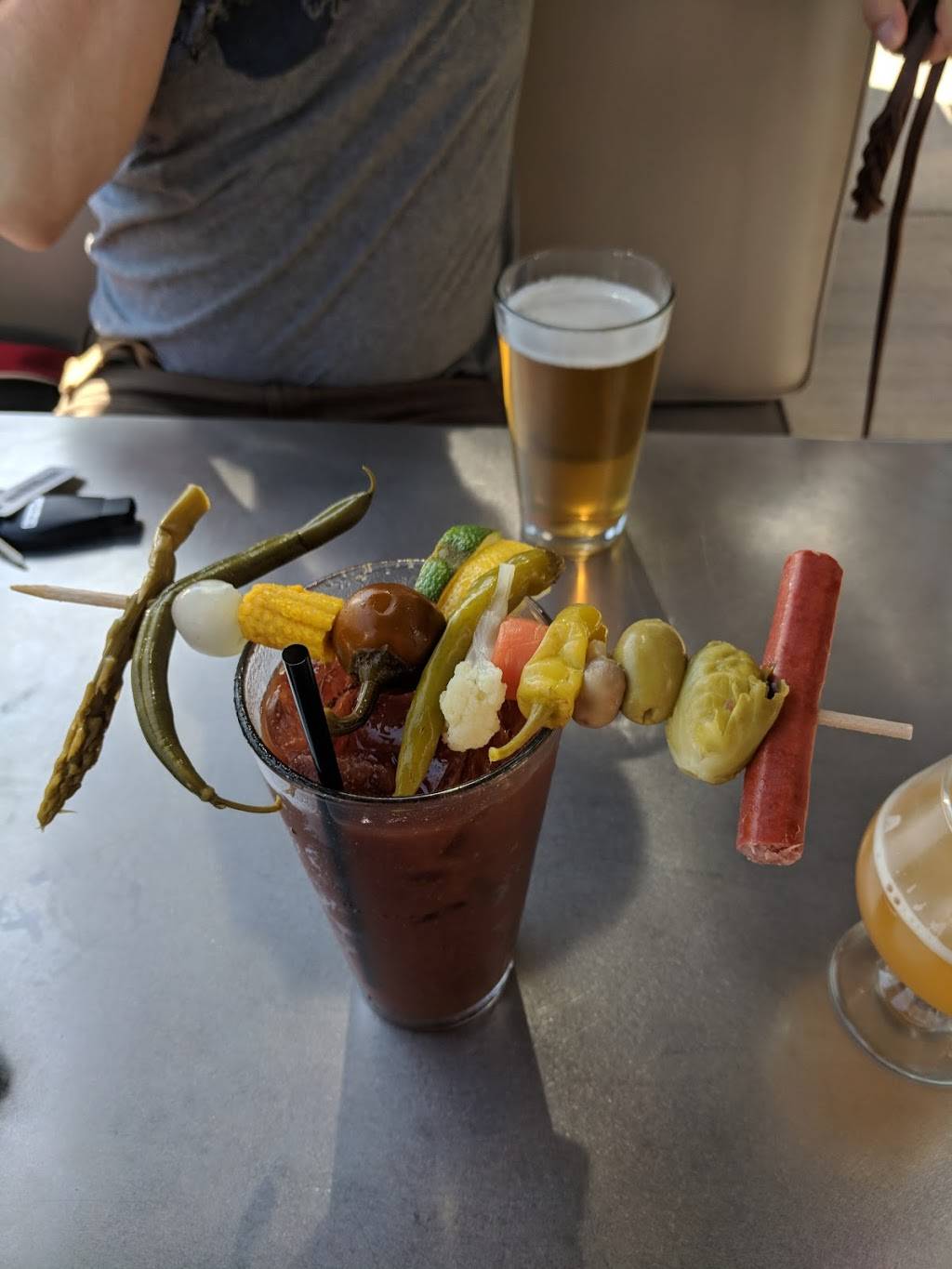 Magellan’s On Main Street | restaurant | 370 W Main St, Waukesha, WI 53186, USA | 2625420420 OR +1 262-542-0420