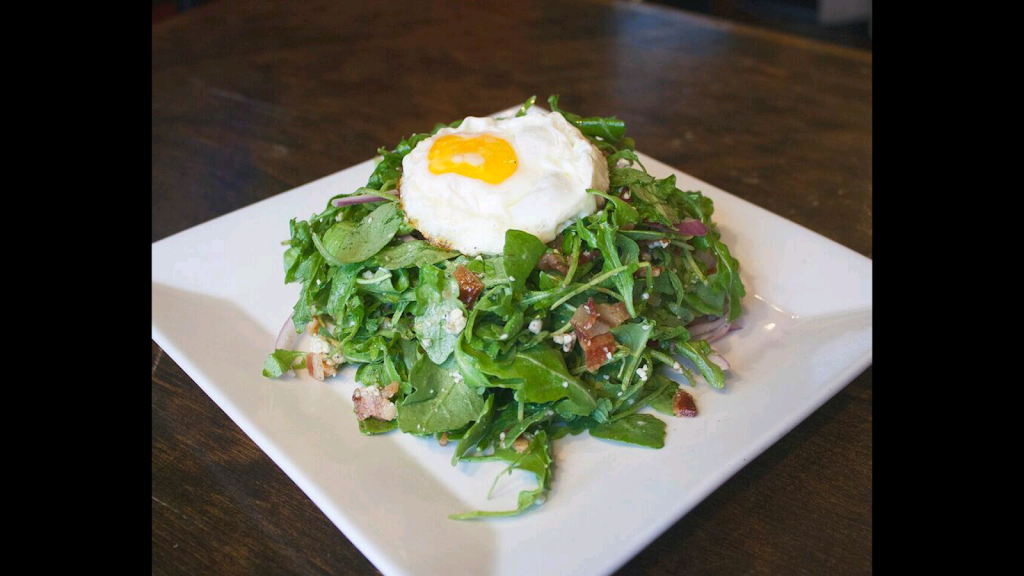 Blackstone Bar & Grill | restaurant | 3713 Riverdale Ave, Bronx, NY 10463, USA | 3473466004 OR +1 347-346-6004