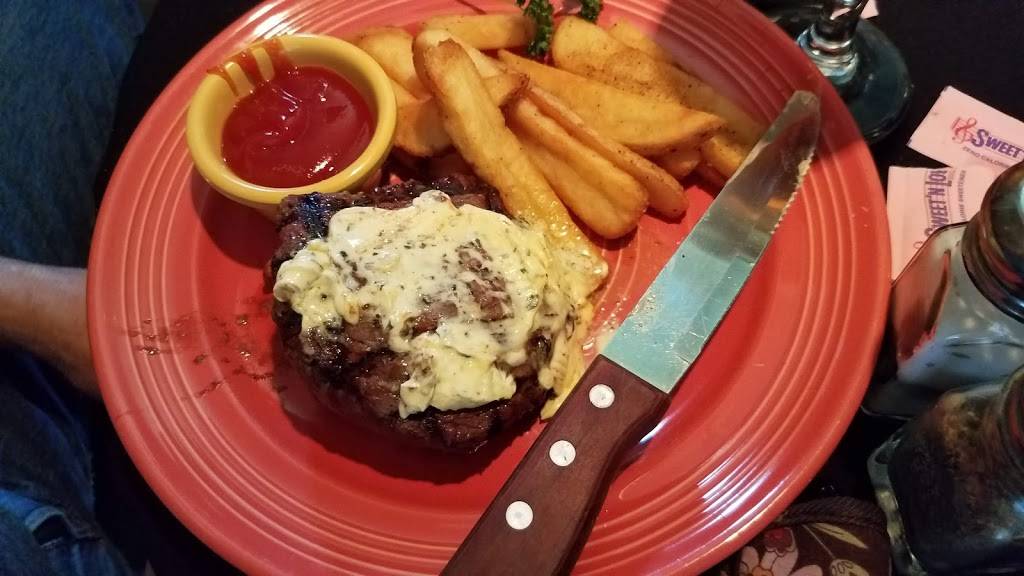 The Artichoke Restaurant & Bar | restaurant | 35896 OK-2, Vinita, OK 74301, USA | 9187829855 OR +1 918-782-9855