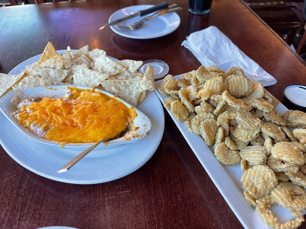 Magnolia Grill | restaurant | 49 Silver St, Natchez, MS 39120, USA | 6014467670 OR +1 601-446-7670