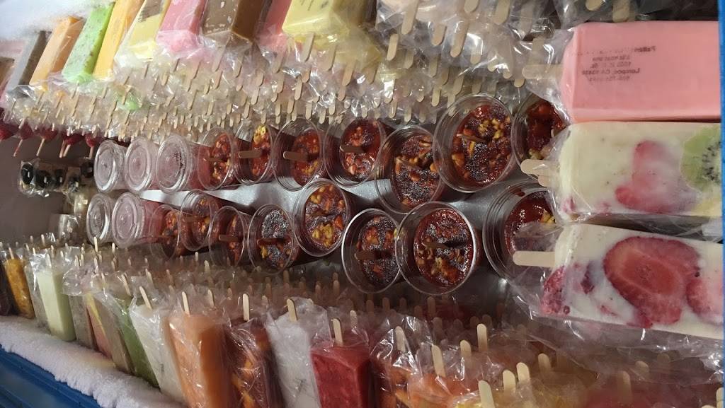 La Reyna Michoacana | restaurant | 1310 Chamberlain Ave, Bakersfield, CA 93305, USA | 6616339185 OR +1 661-633-9185