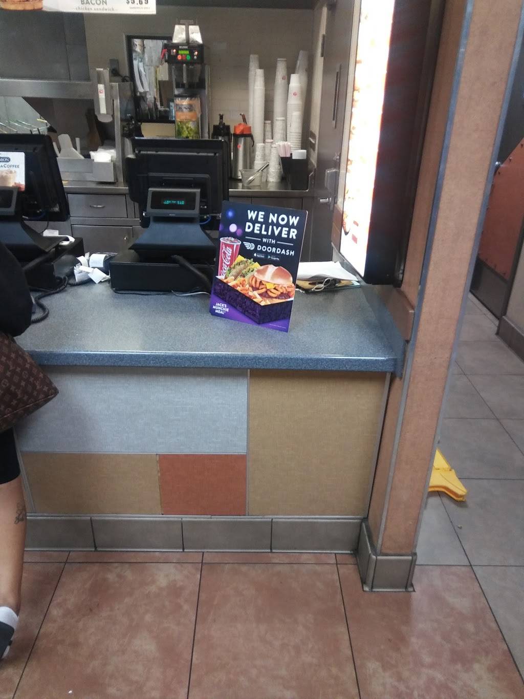 Jack in the Box | restaurant | 11306 Crenshaw Blvd, Inglewood, CA 90303, USA | 3232429499 OR +1 323-242-9499