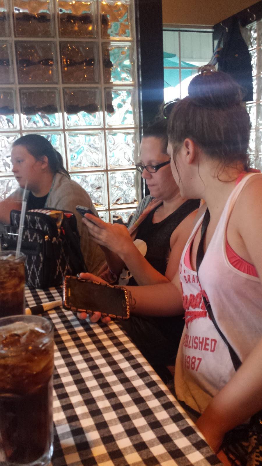 Eddys Neighborhood Bar & Grill | restaurant | 11693 Fall Creek Rd, Indianapolis, IN 46256, USA | 3178490925 OR +1 317-849-0925