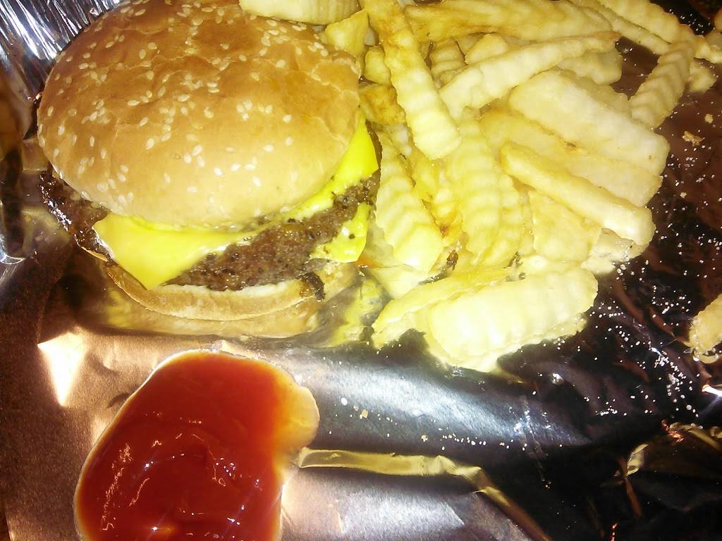 Sodapops | restaurant | 136 Herman St, Buffalo, NY 14212, USA | 7163483766 OR +1 716-348-3766