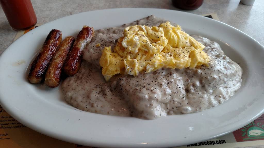 Half Way Diner | restaurant | 4347 Parkman Rd, Southington, OH 44470, USA | 3308982745 OR +1 330-898-2745