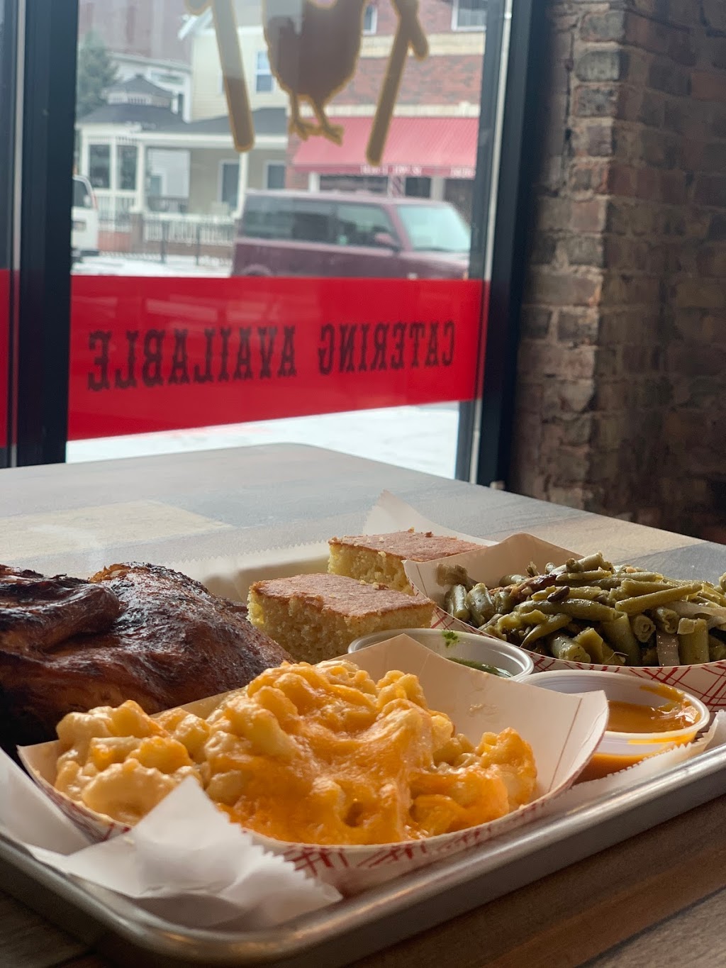 HenHouse Charcoal Chicken | restaurant | 1423 119th St, Whiting, IN 46394, USA | 2193705003 OR +1 219-370-5003