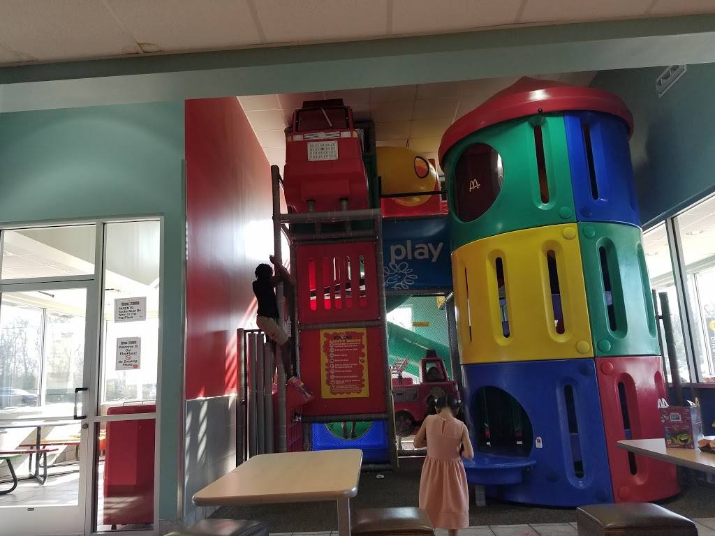 McDonalds | cafe | 12614 TX-249, Houston, TX 77086, USA | 2812721045 OR +1 281-272-1045