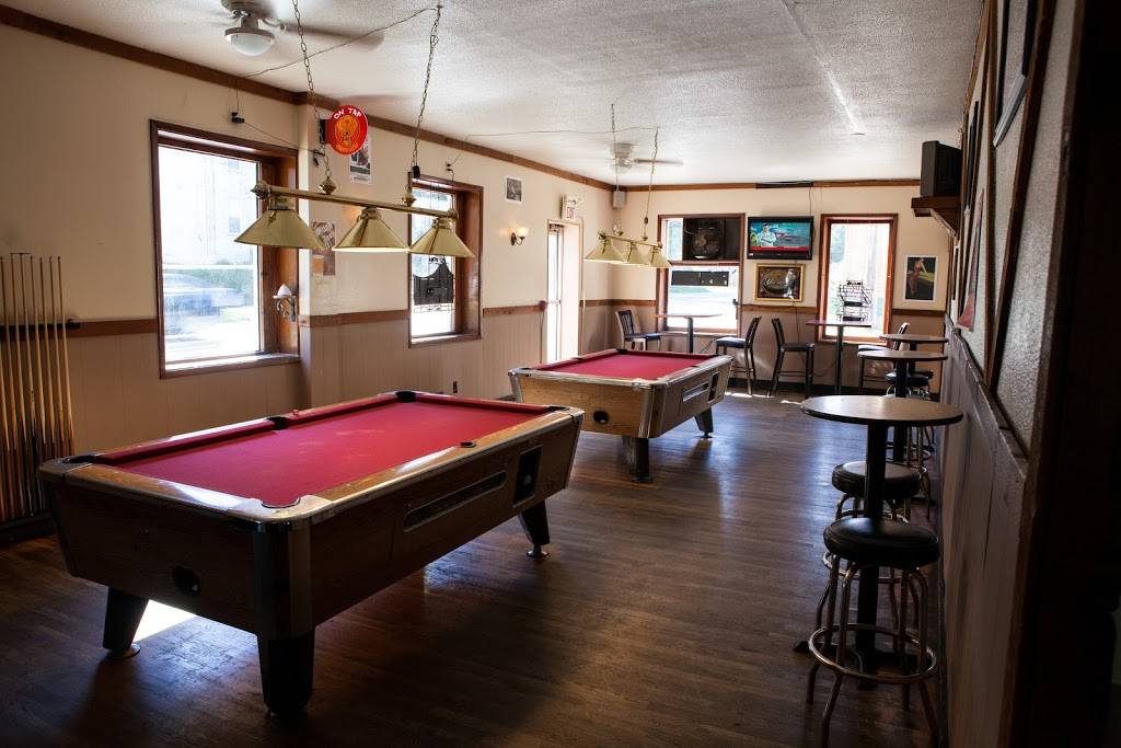 Lebos bar & grill | night club | 5869 Kellogg Ave, Cincinnati, OH 45230, USA | 5132321763 OR +1 513-232-1763