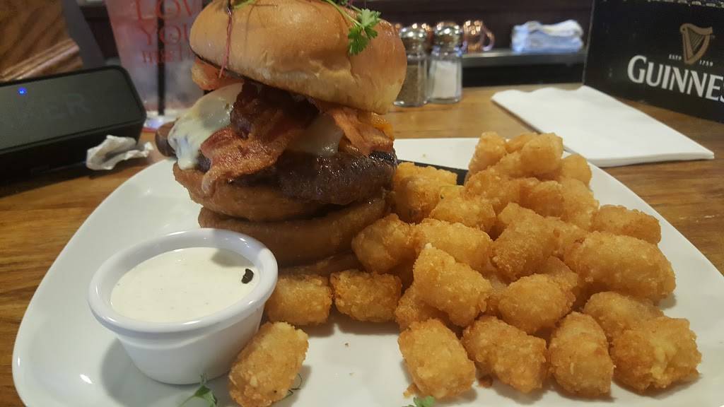 Blooms Irish Pub | restaurant | 2391 S El Camino Real, San Clemente, CA 92672, USA | 9492180120 OR +1 949-218-0120