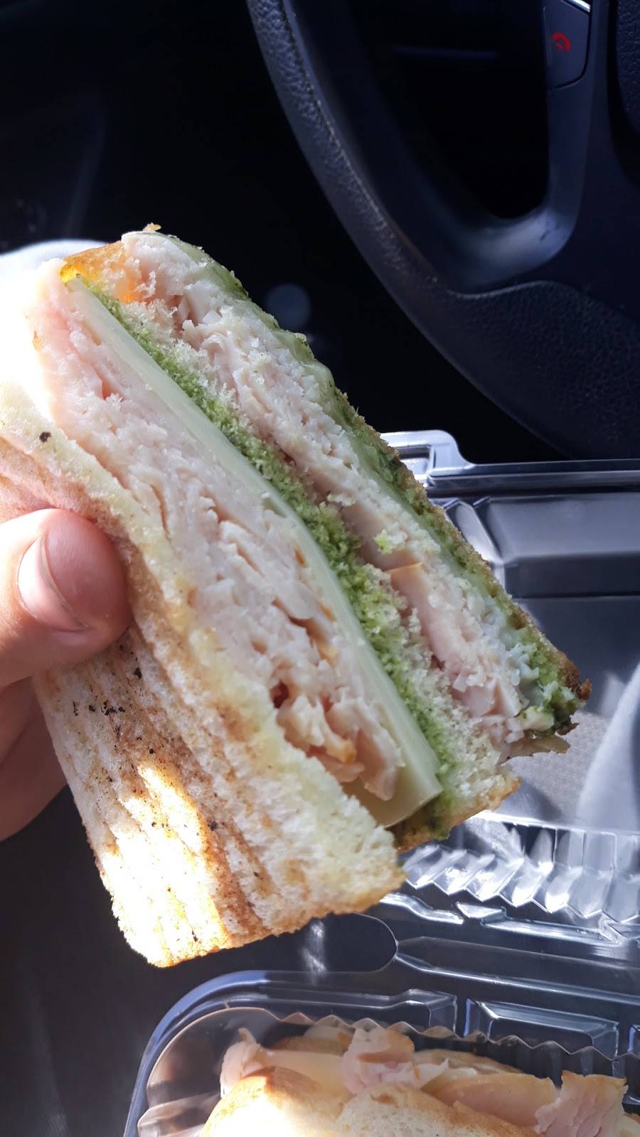 Drum Fan Market & Deli | restaurant | 4160 Market St #1, Ventura, CA 93003, USA | 8059473363 OR +1 805-947-3363