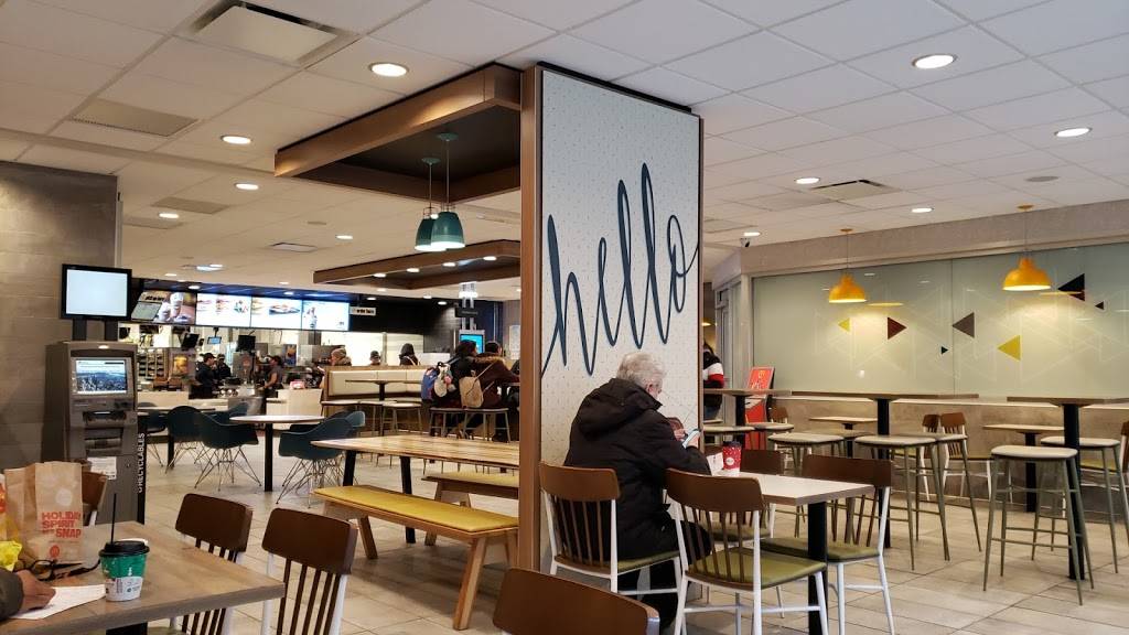 McDonalds | cafe | 741 Grand St, Brooklyn, NY 11211, USA | 7183022450 OR +1 718-302-2450