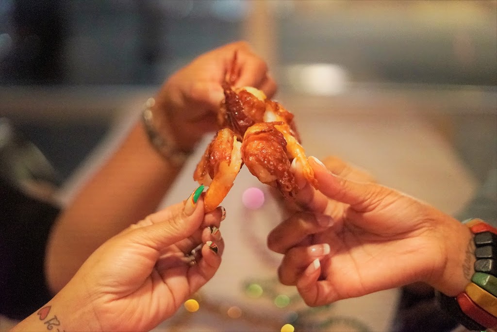 Steam Joint at Casks & Flights | restaurant | 121 S Palafox St, Pensacola, FL 32502, USA | 8504953897 OR +1 850-495-3897