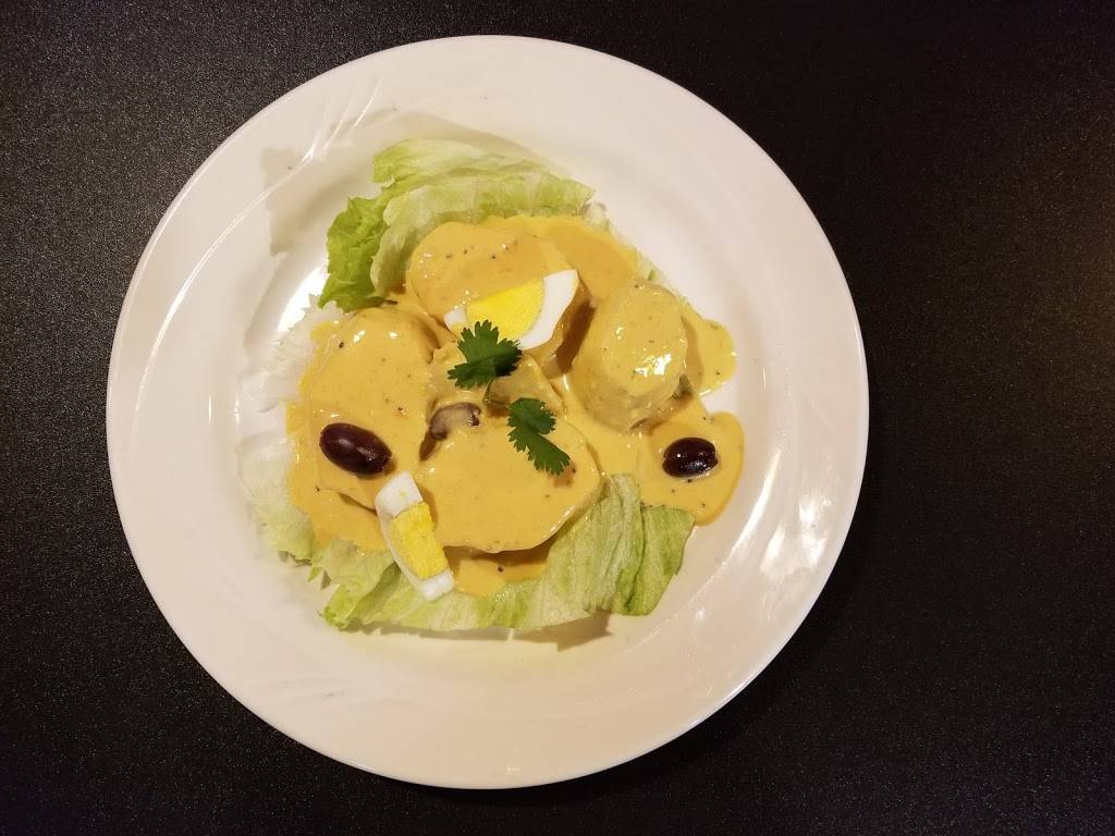 Chosica Peruvian Restaurant | restaurant | 3439 Hill Ave, Toledo, OH 43607, USA | 4195312800 OR +1 419-531-2800