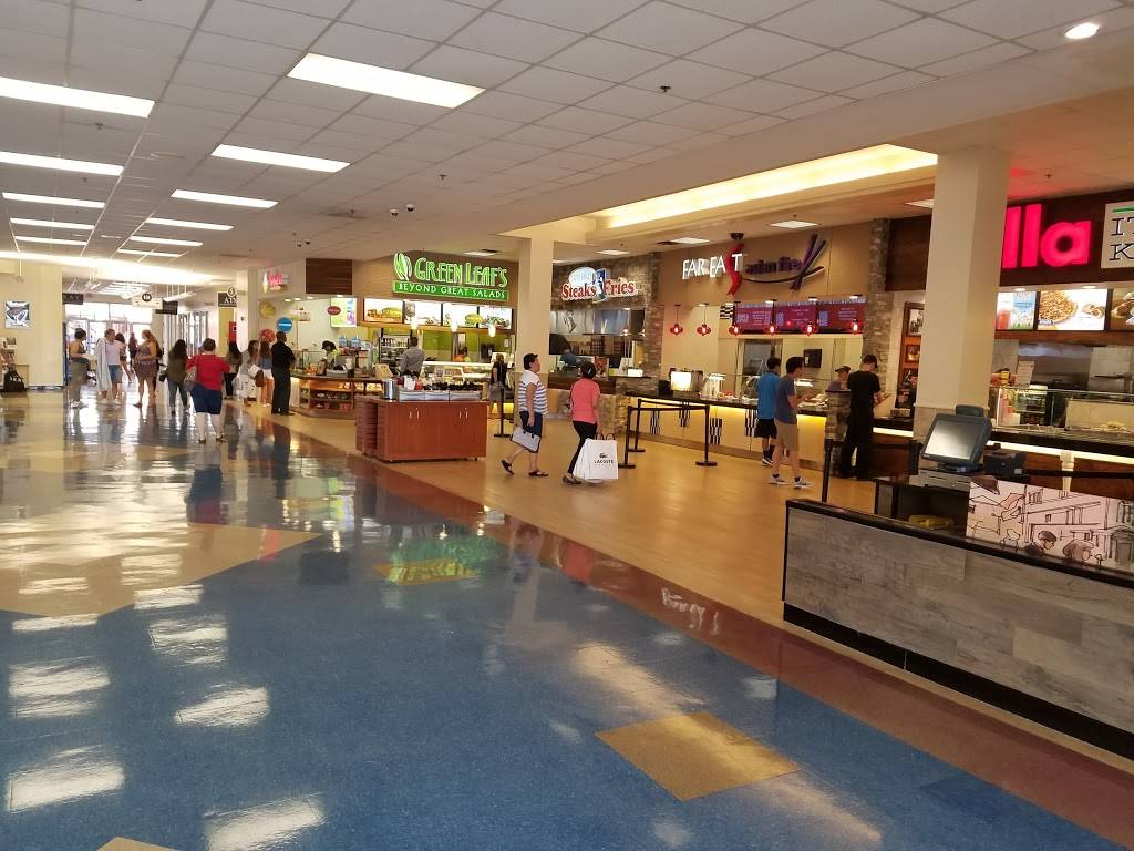 Green Leafs & Bananas | restaurant | 241 Fort Evans Rd NE Ste 639, Leesburg, VA 20176, USA | 7037377960 OR +1 703-737-7960