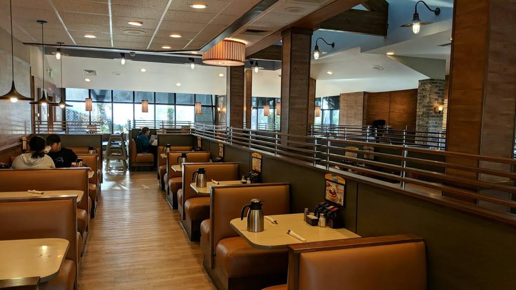 IHOP | restaurant | 8440 Mira Mesa Blvd, San Diego, CA 92126, USA | 8582717995 OR +1 858-271-7995