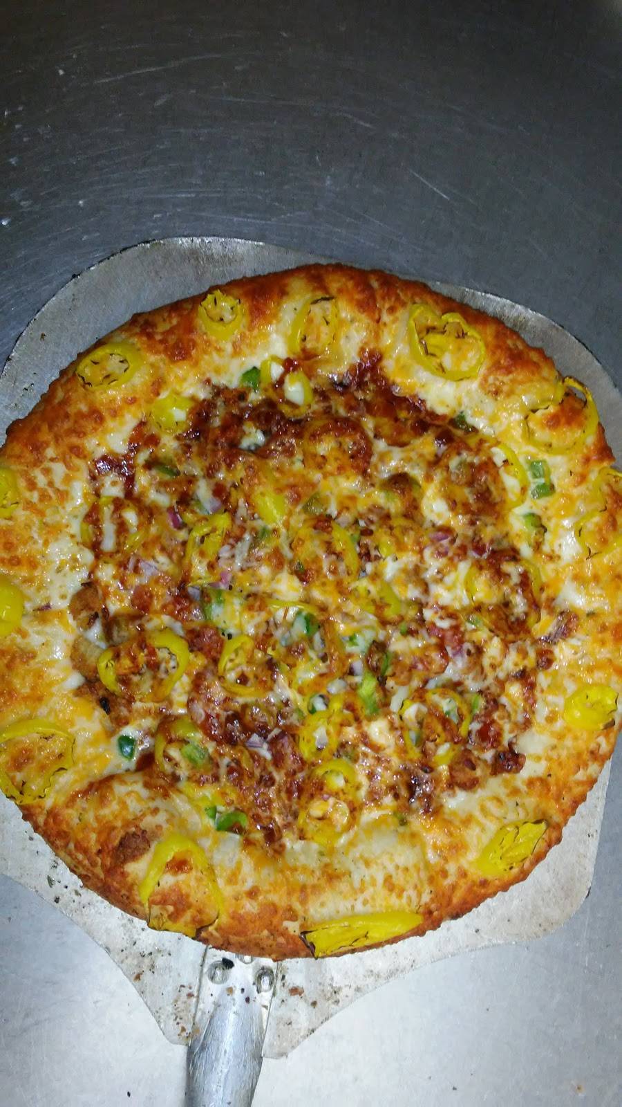 Chevvys Pizza & Sports Bar | restaurant | 3740 W Jefferson Blvd, Fort Wayne, IN 46804, USA | 2604364748 OR +1 260-436-4748