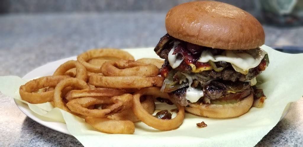 Burger Island | restaurant | 5848 TX-78, Sachse, TX 75048, USA | 9725306318 OR +1 972-530-6318