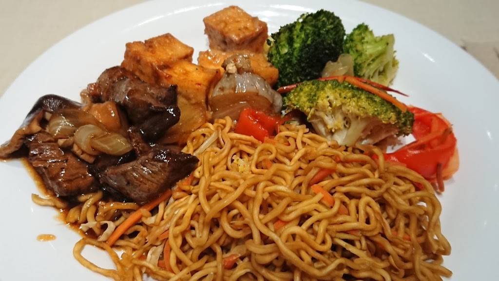 Base Camp Eatery | restaurant | 9006 Yosemite Lodge Dr, Yosemite Valley, CA 95389, USA | 8884138869 OR +1 888-413-8869