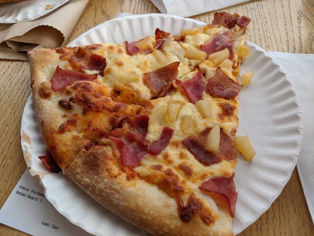 Pizzaville | meal delivery | 35 Lone Pine Dr, Port Severn, ON L0K 1S0, Canada | 4167363636 OR +1 416-736-3636