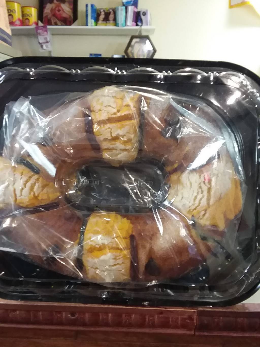 Raymonds Spanish Italian Food | restaurant | 330 US-30, Lindenwold, NJ 08021, USA | 8563466985 OR +1 856-346-6985