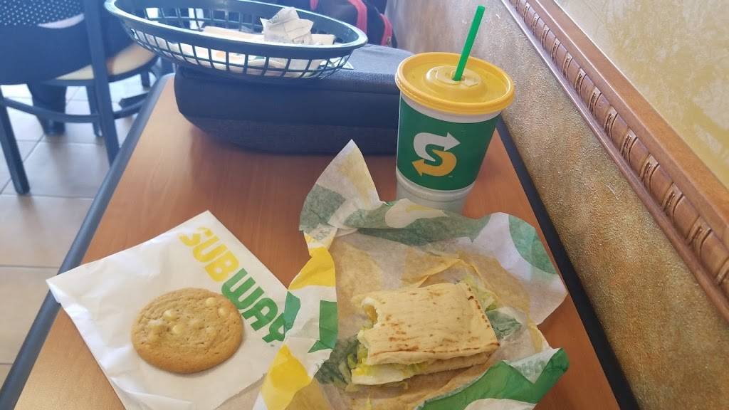 Subway Restaurants | restaurant | 101 E Pike St, Jackson Center, OH 45334, USA | 9374214200 OR +1 937-421-4200