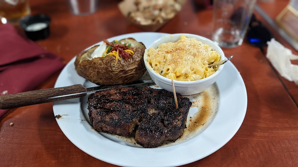 Murrieta Roadhouse | restaurant | 40345 Murrieta Hot Springs Rd, Murrieta, CA 92563, USA | 9518946116 OR +1 951-894-6116