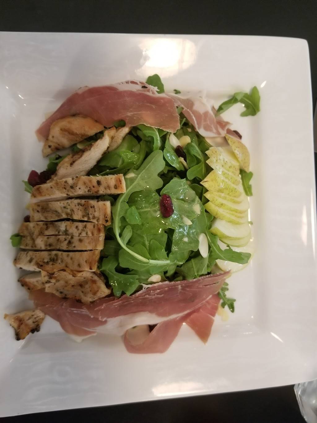 9baci | restaurant | 10200 Keele St, Maple, ON L6A 1R2, Canada | 9053031992 OR +1 905-303-1992