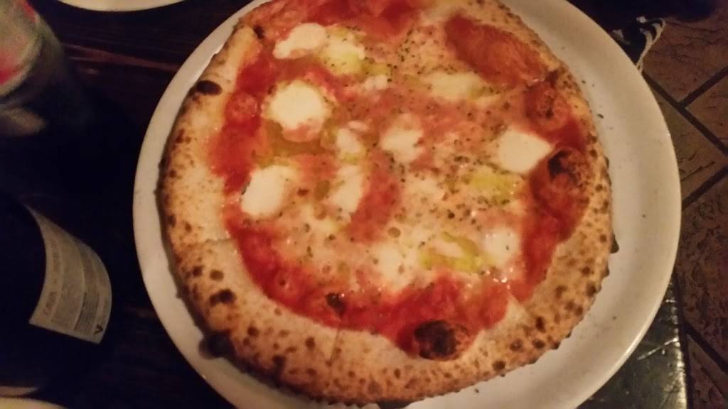 Benchmark Pizzeria | restaurant | 1568 Oak View Ave, Kensington, CA 94706, USA | 5106479724 OR +1 510-647-9724