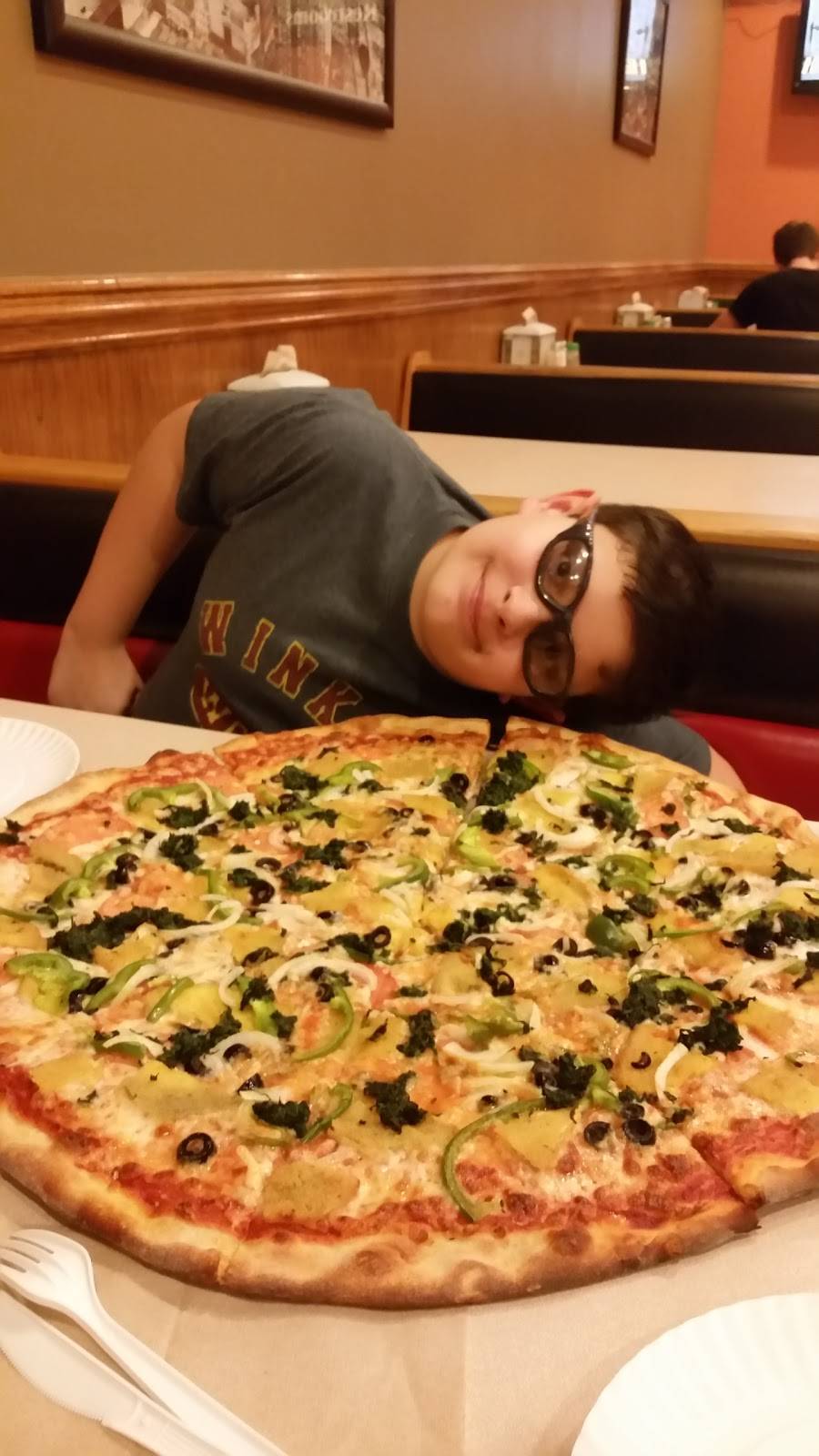 Tonys Pizza | restaurant | 1530 Overland Park Ln, Charlotte, NC 28262, USA | 7046886880 OR +1 704-688-6880