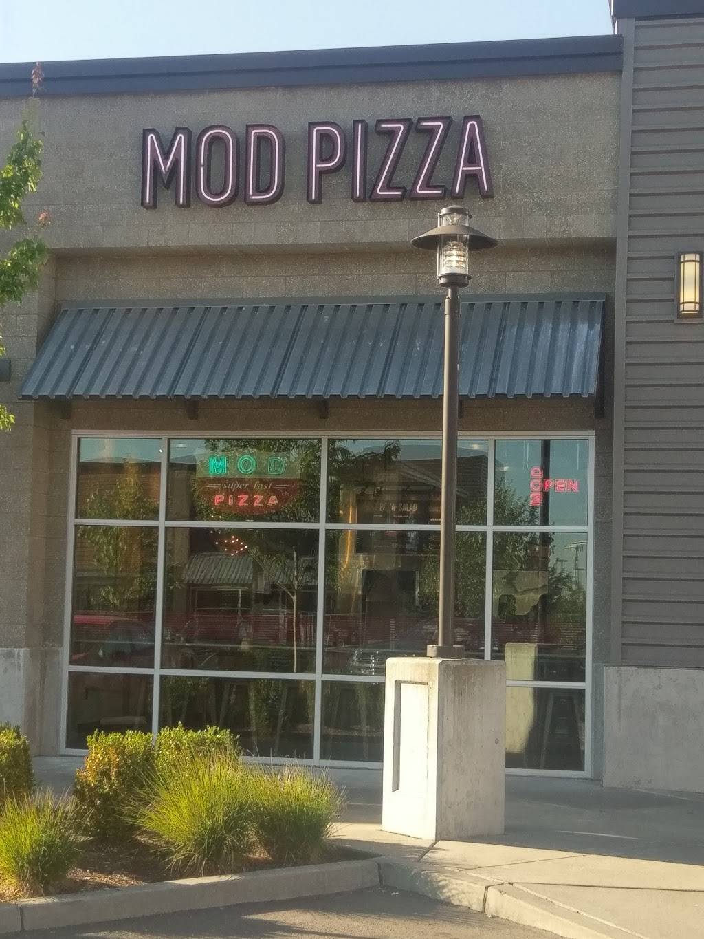 MOD Pizza | restaurant | 2902 164th St SW, Lynnwood, WA 98087, USA | 4257452209 OR +1 425-745-2209