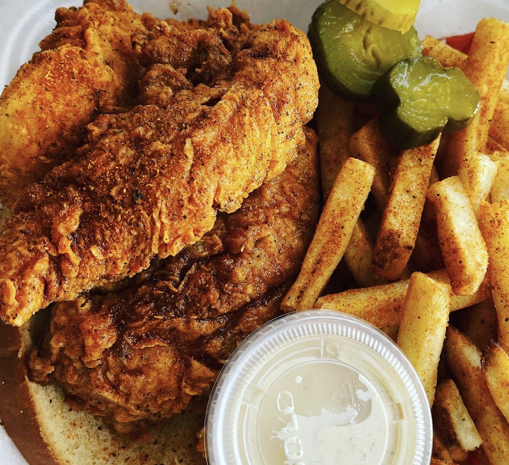 Charm City Eats | restaurant | 10865 Cross Creek Blvd, Tampa, FL 33647, USA | 4438451520 OR +1 443-845-1520