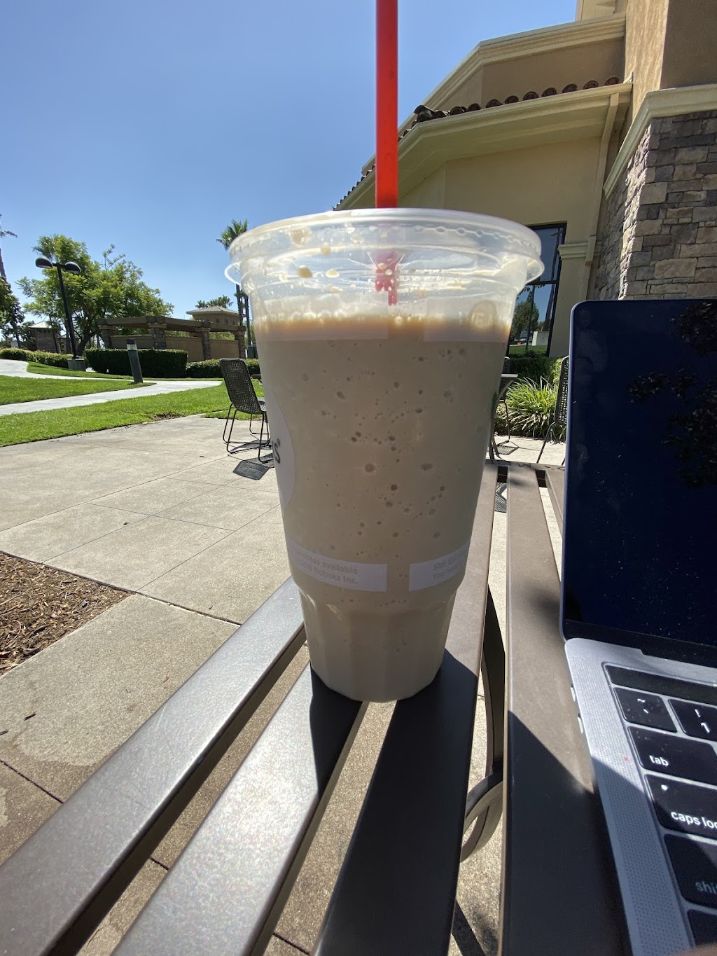 Robeks Fresh Juices & Smoothies | restaurant | 8160 Haven Ave, Rancho Cucamonga, CA 91730, USA | 9099443929 OR +1 909-944-3929