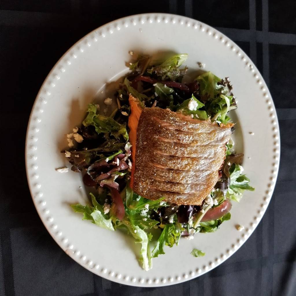 The Red Door Restaurant | restaurant | 126 N Sykes St, Meaford, ON N4L 1P3, Canada | 5195385899 OR +1 519-538-5899