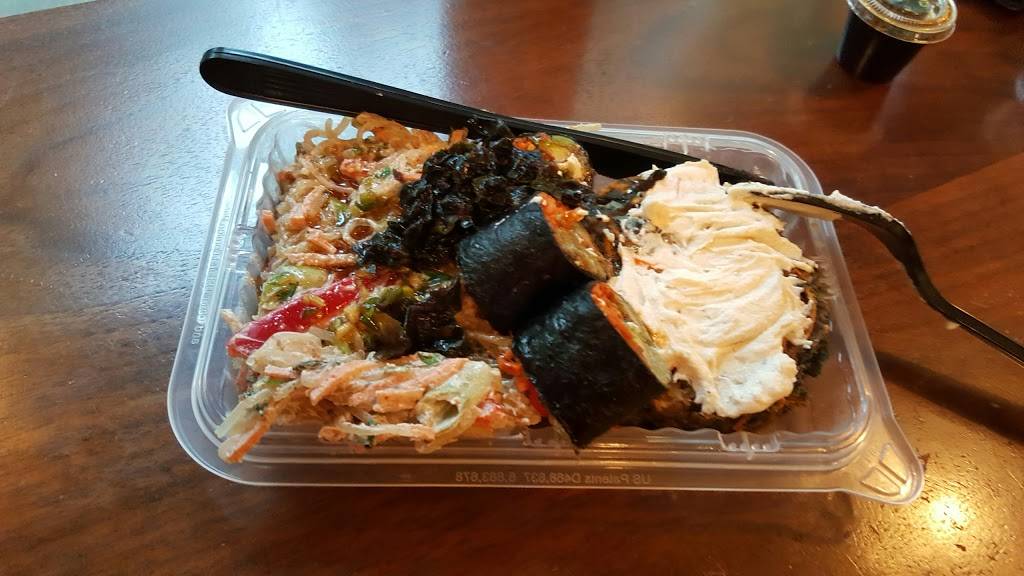 Chicago Raw | restaurant | 51 W Huron St, Chicago, IL 60654, USA | 3126642729 OR +1 312-664-2729