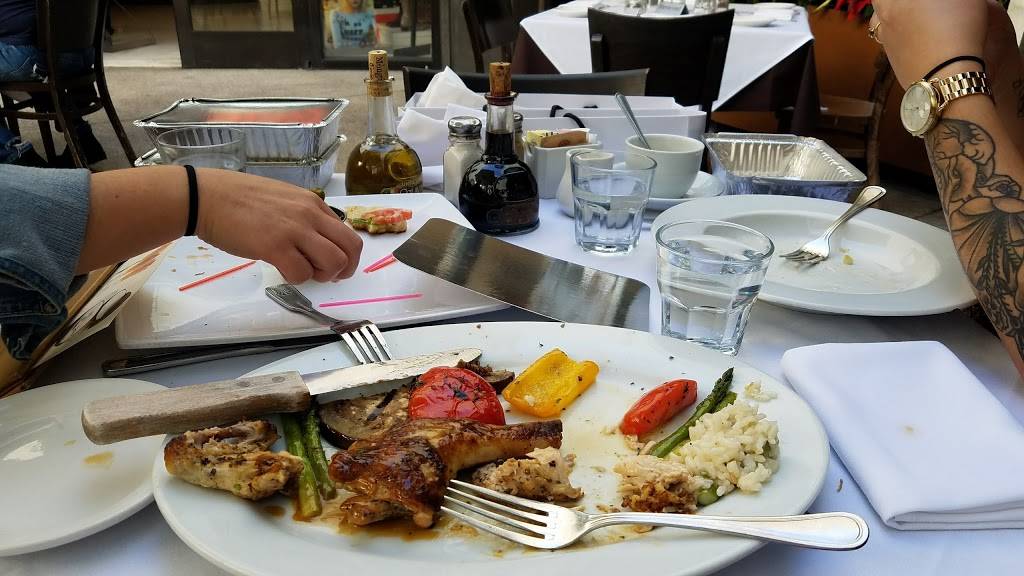 Caffe Roma | restaurant | 350 N Canon Dr, Beverly Hills, CA 90210, USA | 3102747834 OR +1 310-274-7834