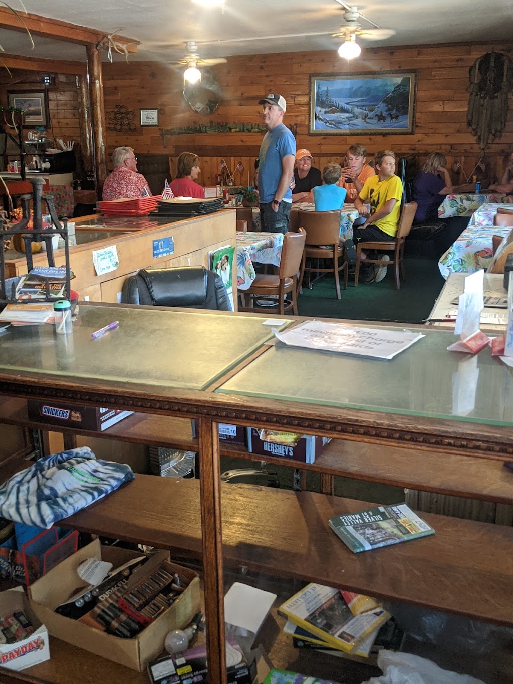 Calder Store Restaurant & Lounge | restaurant | Railroad St, Calder, ID 83808, USA | 2082455278 OR +1 208-245-5278