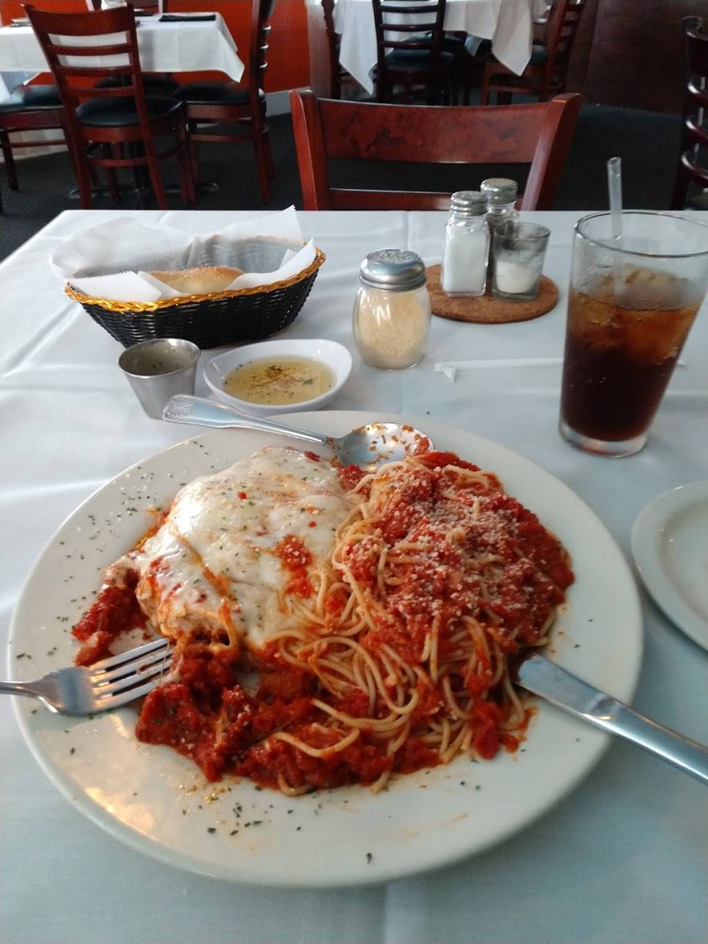 Venezias Garden | restaurant | 1300 7th St, Bay City, TX 77414, USA | 9792452760 OR +1 979-245-2760