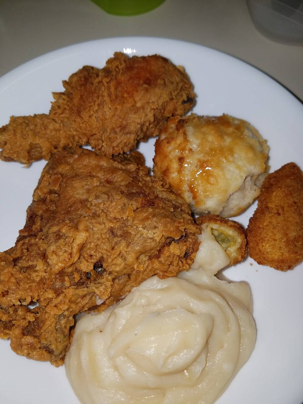 Churchs Chicken | restaurant | 1801 E Riverside Dr, Austin, TX 78741, USA | 5124436079 OR +1 512-443-6079