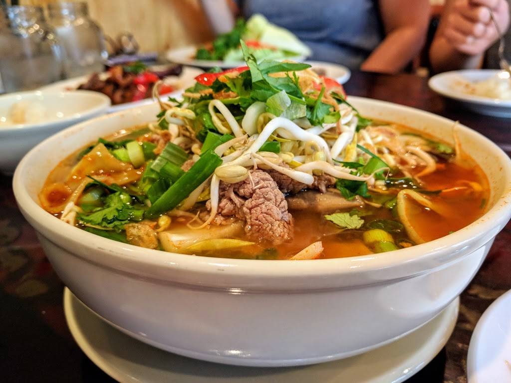 Thai Spice Noodle House | meal takeaway | 725 Mormon Trek Blvd, Iowa City, IA 52246, USA | 3193391999 OR +1 319-339-1999