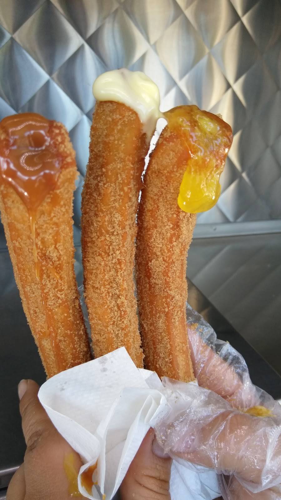 Churros Rellenos Ailyn | restaurant | 9792-9800 Laurel Canyon Blvd, Arleta, CA 91331, USA | 8184920790 OR +1 818-492-0790