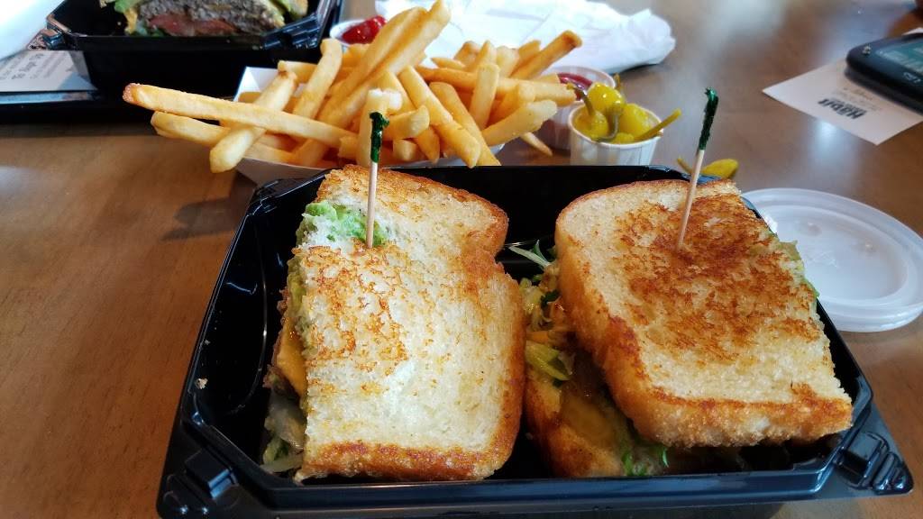 The Habit Burger Grill | restaurant | 900 University Ave, Riverside, CA 92521, USA | 9518277321 OR +1 951-827-7321