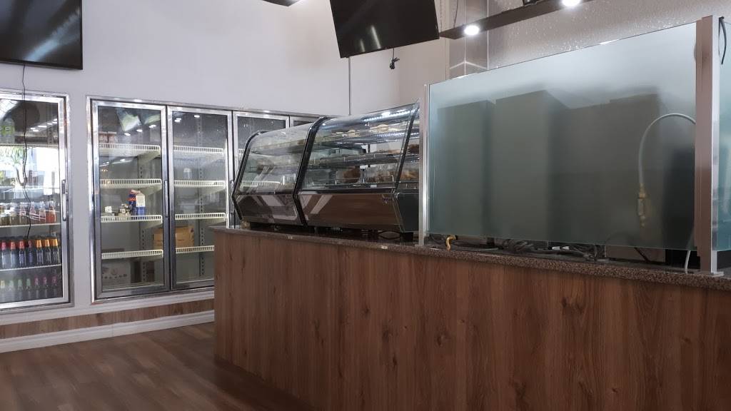 Kulfi Cafe | cafe | 212 Main St W, Palmerston, ON N1G 2P0, Canada | 5194174335 OR +1 519-417-4335