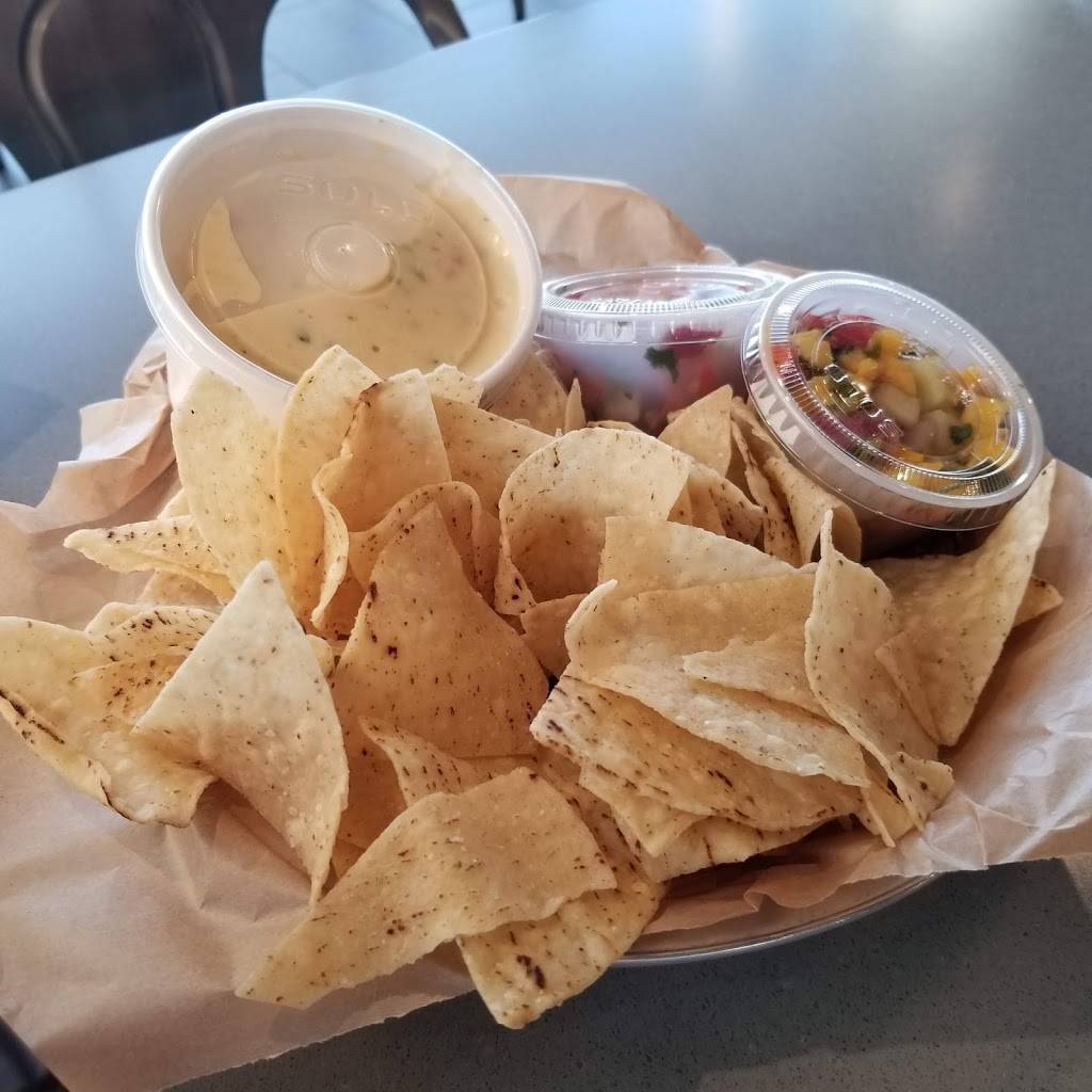 QDOBA Mexican Eats | restaurant | 2600 Exchange Dr, Edmond, OK 73034, USA | 4055096414 OR +1 405-509-6414