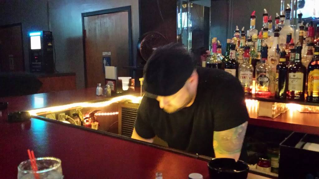 Mels Place | restaurant | 5020 Ferrell Pkwy # 101, Virginia Beach, VA 23464, USA | 7574679066 OR +1 757-467-9066