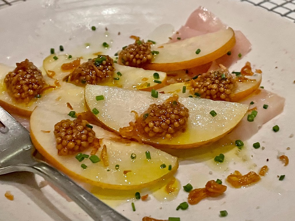 avec River North | restaurant | 141 W Erie St, Chicago, IL 60654, USA | 3127361778 OR +1 312-736-1778