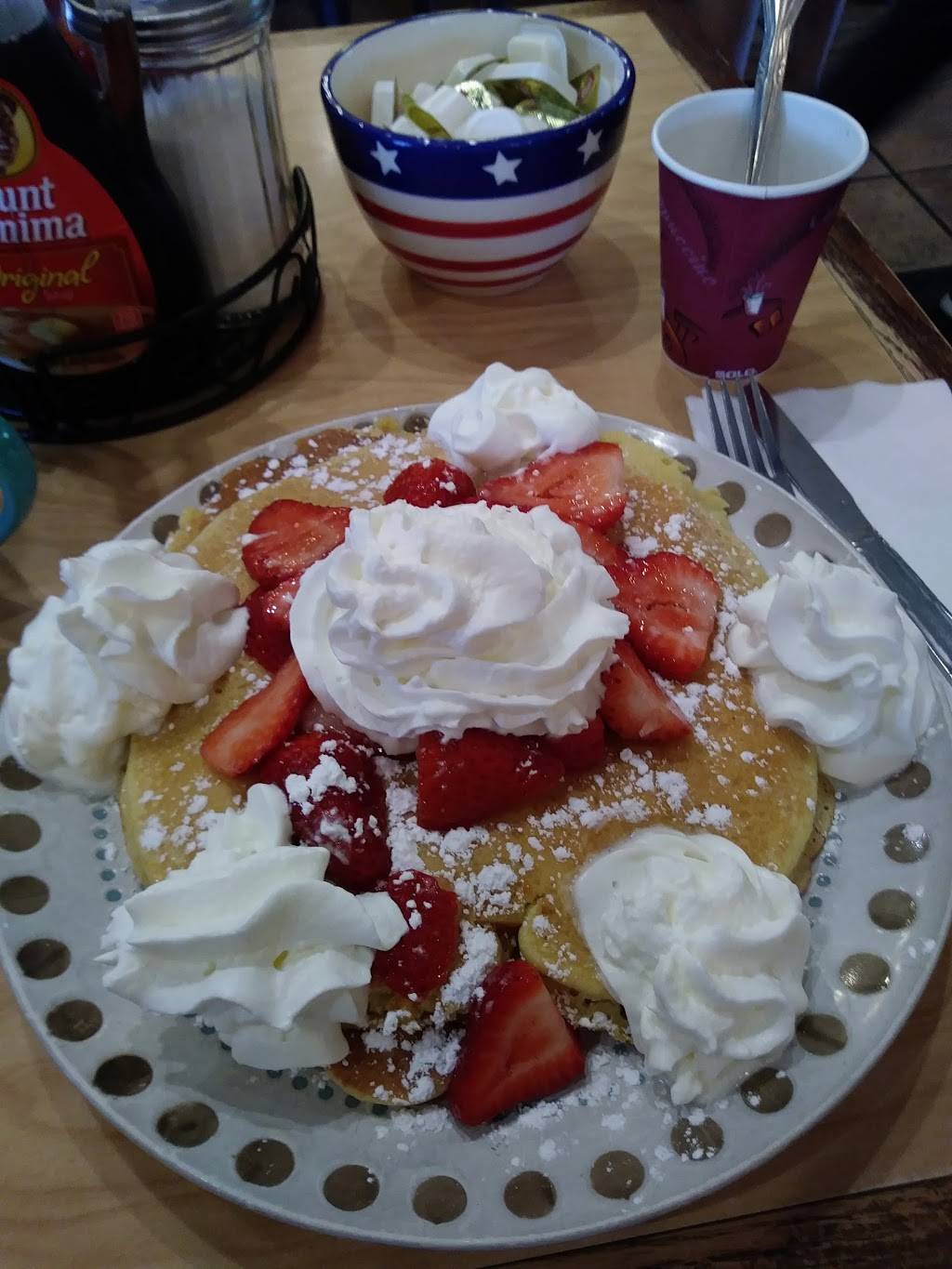 English Muffin | restaurant | 1989 Plainfield Pike, Johnston, RI 02919, USA | 4019436100 OR +1 401-943-6100