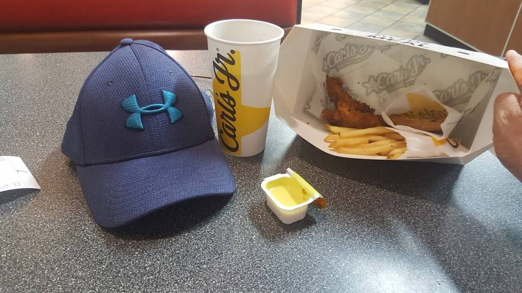 Carls Jr. | restaurant | 10620 Montana Ave, El Paso, TX 79935, USA | 9155914250 OR +1 915-591-4250