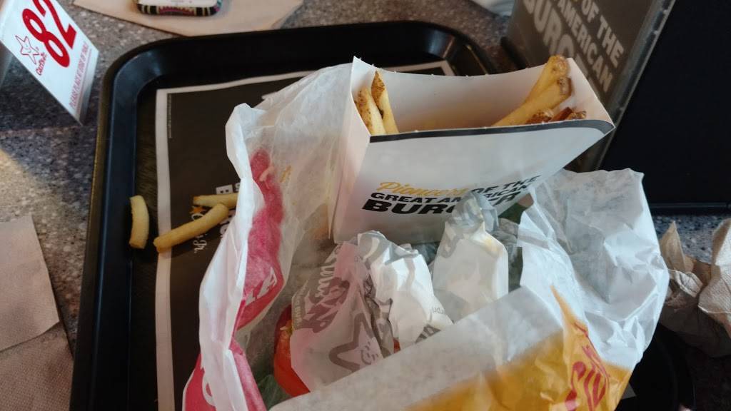 Carls Jr. | restaurant | 18237 Colima Rd, Rowland Heights, CA 91748, USA | 6269644441 OR +1 626-964-4441