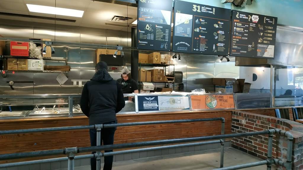 Freebirds World Burrito | restaurant | 5000 Belt Line Rd #350, Dallas, TX 75254, USA | 9727881828 OR +1 972-788-1828