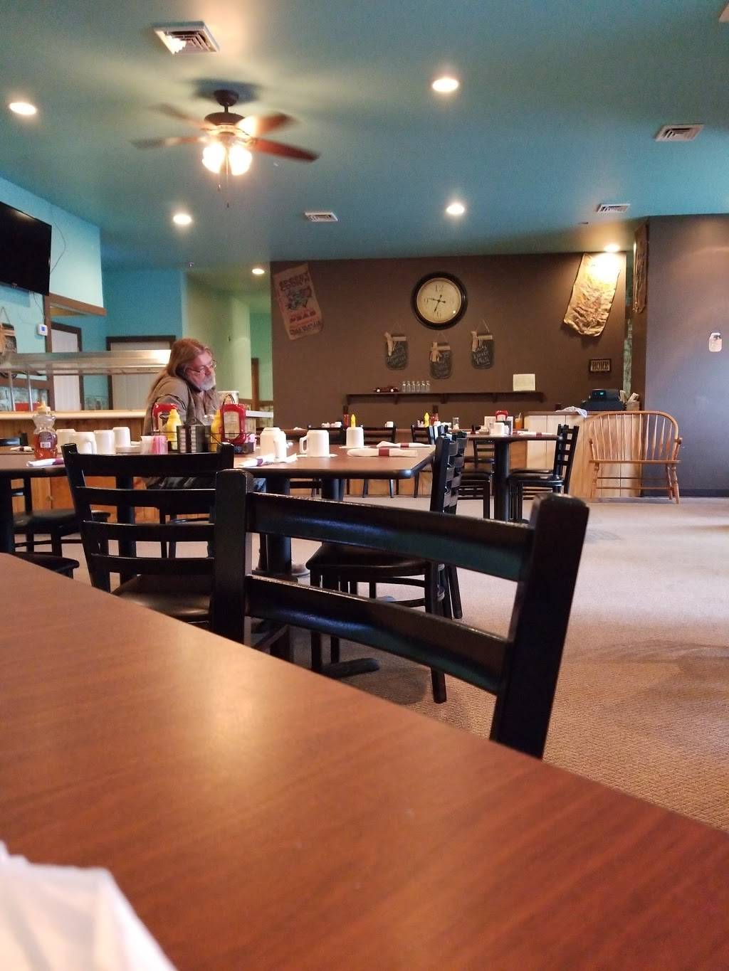 On the Rox Pub & Grub | restaurant | 4728 US-40, Altamont, IL 62411, USA | 6184839655 OR +1 618-483-9655